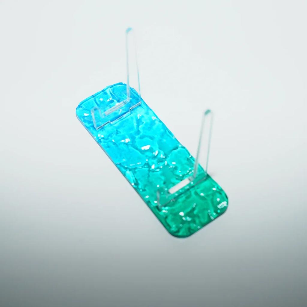 Beautiful Water Ripple Acrylic Japanese Goods Holder Anime Character Souvenir Round Metal Badge Quicksand Board Display Stand