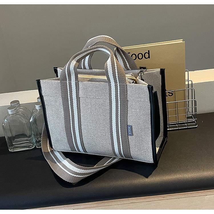 Canvas Tote Bag for Women In New Vintage Handbag for Class Commuting Crossbody Bag Shoulder Bag