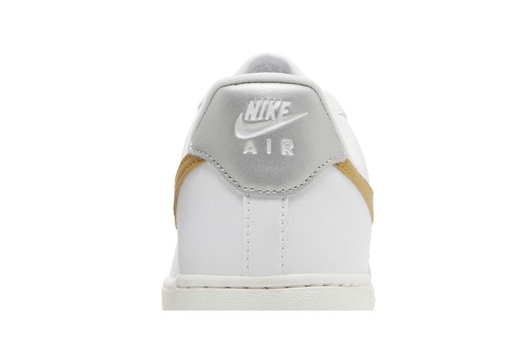 Nike Wmns Air Force 1 '07 'White Metallic Gold'