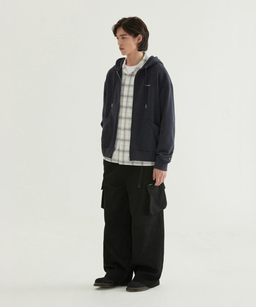 COVERNAT Wide Cargo Sweatpants Black