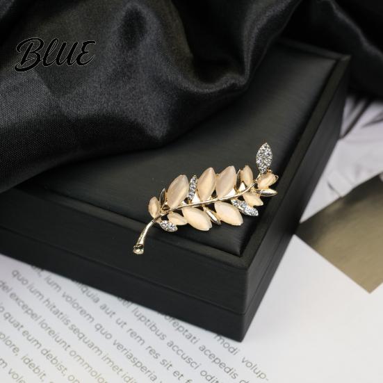 Decorative Brooch Pin Retro Style Leaf Floral Design Lapel