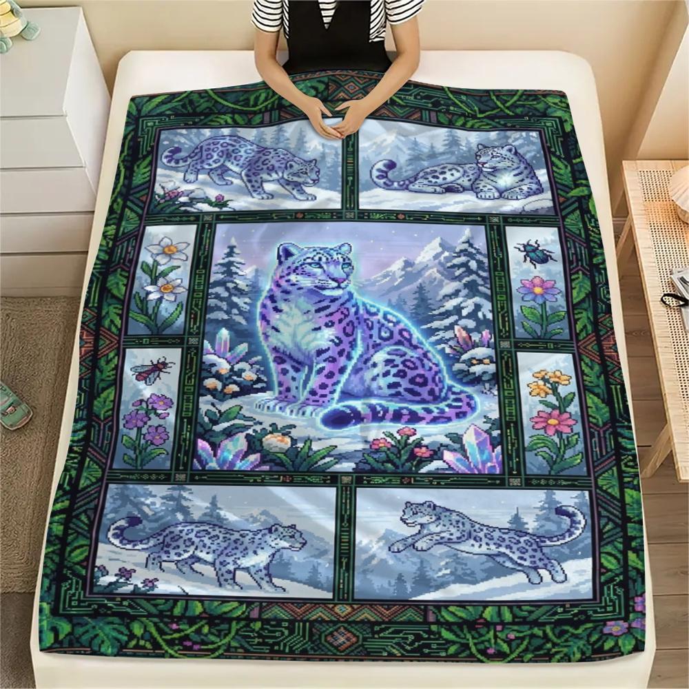 Snow Leopard Animal Print Flannel Blanket, High quality Comfortable for All Seasons, Home Decor, Warmth and Comfort, Perfect for Christmas Gifts121