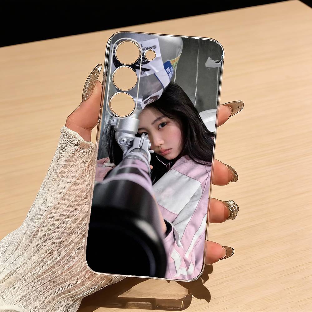 W-Wonhee Lee Won Hee Phone Case For Samsung S25,S24,S21,S22,S23,S30,Ultra,S20,Plus,Fe,Lite Transparent Cover