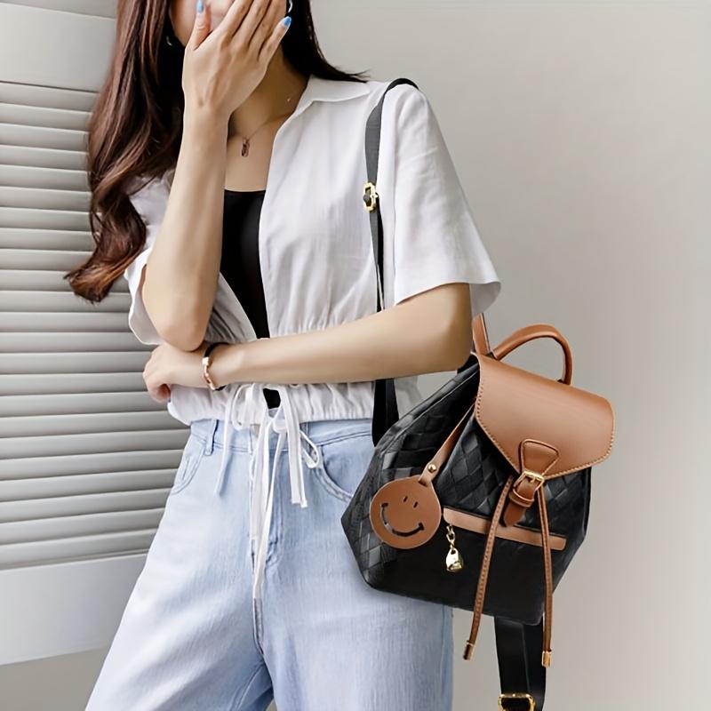 Стильный рюкзак из полиуретана для женщин, кофейно-коричневый и черный цвет, дизайн колор-блок, регулируемые плечевые лямки, идеально подходит для работы и повседневного использования, дорожный рюкзак