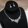 Luxury Claw Chain Necklace Earrings Two-piece Set Flower Diamond Necklace Clavicle Chain Party Dinner Accessories