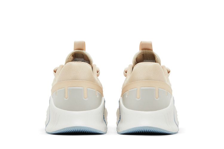 Женские кроссовки Nike Free Metcon 5 Sanddrift Light Iron Ore (Женский) Песчаный занос/Фантом/Легкая железная руда/Белый