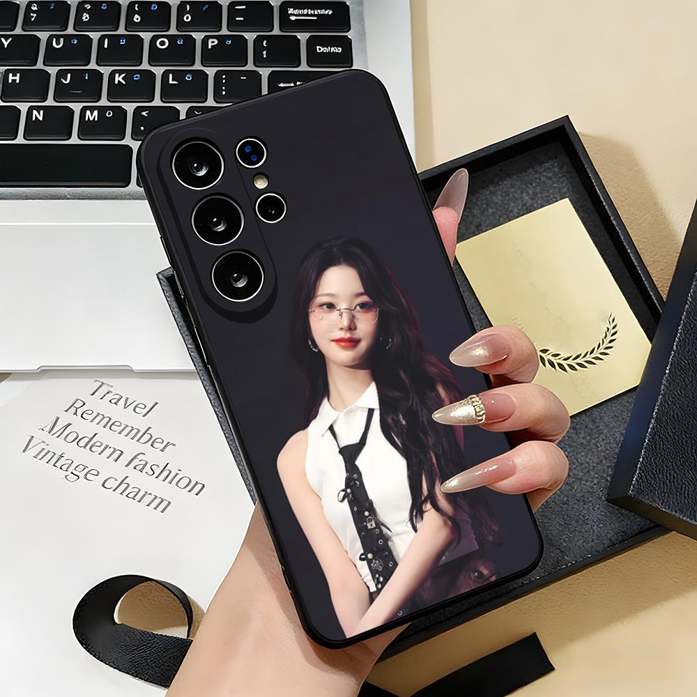 Singer J-Jang W-Won-young Phone Case For Samsung S26 S25 S24 FE S23 S22 S21 Plus S20 Ultra Note20Ultra Black Soft Shell