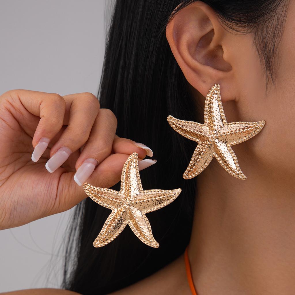 Серьги-гвоздики Summer Beach Ocean Exaggerated Star Star Персонализированные модные серьги-гвоздики Vacation с имитацией жемчуга и морской звездой из металла для женщин и девушек