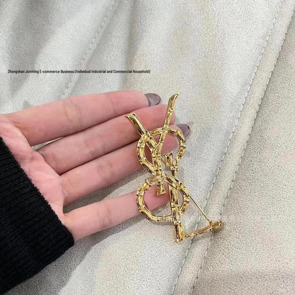 YS Ретро Брошь с бамбуковым суставом: Стильный женский модный аксессуар с оригинальным дизайном и стальным клеймом.