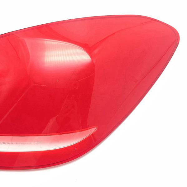 Накладка на задний правый фонарь Mercedes C-Class W205 (2019-2021)