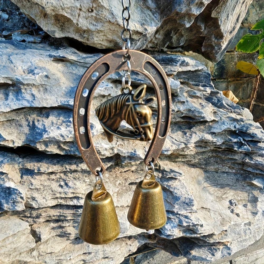 Креативные ретро колокольчики ветра в форме лошади, подвесное украшение для двора, благословляющий металлический кулон, задний двор