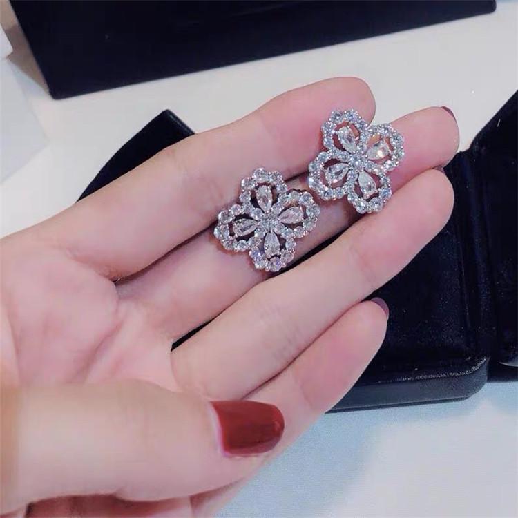 Fashion Luxury Four-leaf Clover Stud Earrings Sweet Flower Design Zircon Earrings For Women's Wedding Jewelry