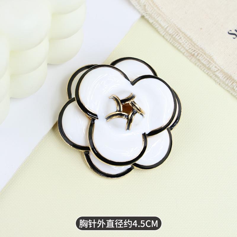 Корейская простая ретро-брошь камелия в стиле Пномпеня, высококачественная женская роза, корсаж, значок из сплава, аксессуары для одежды