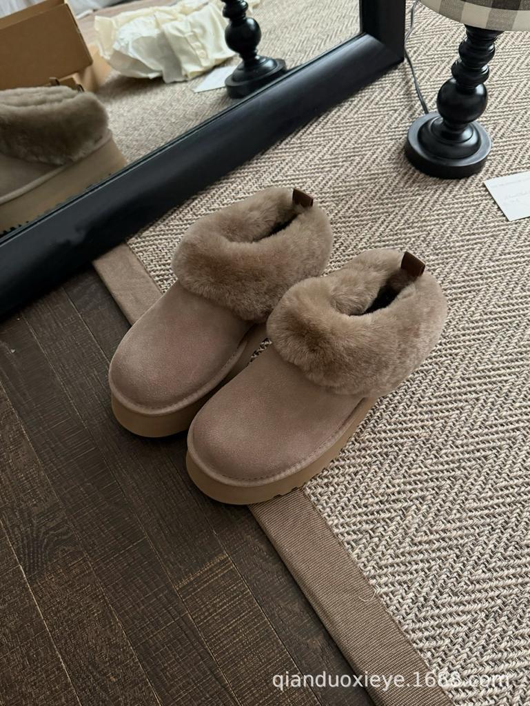 Women Winter Platform Snow Boots Warm Faux Suede Ankle Boots Thick Furry Lining Non‑Slip Short Booties For Cold Weather