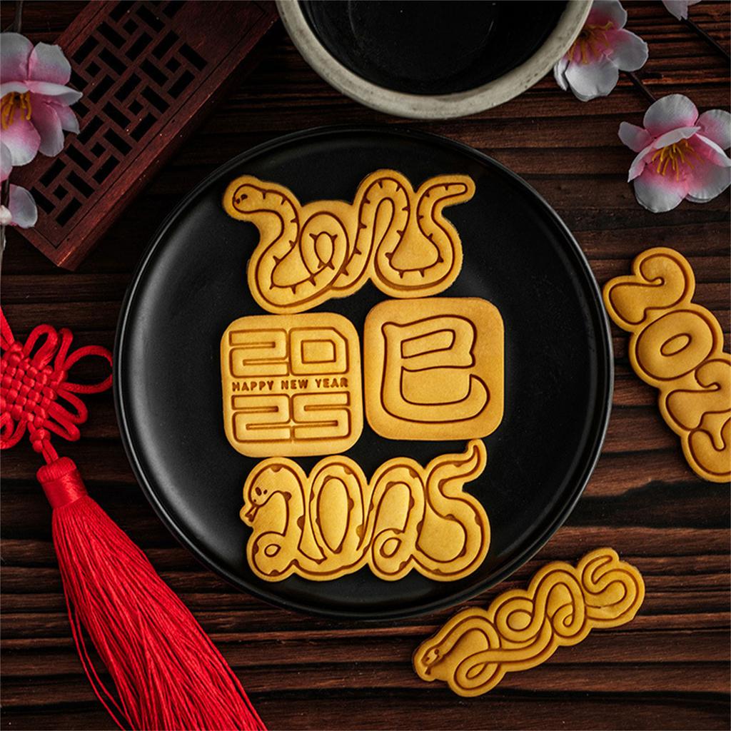 Plastic Snake Cookie Molds Biscuit Molds Baking Accessories for New Year Baking Project Plastic Kitchen Bakewares
