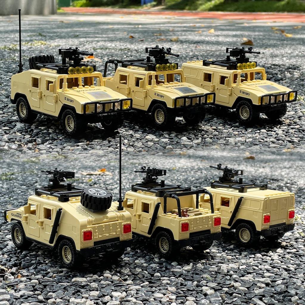 Military Series Desert Off-road Vehicle Camouflage SWAT Doll Children's Building Blocks
