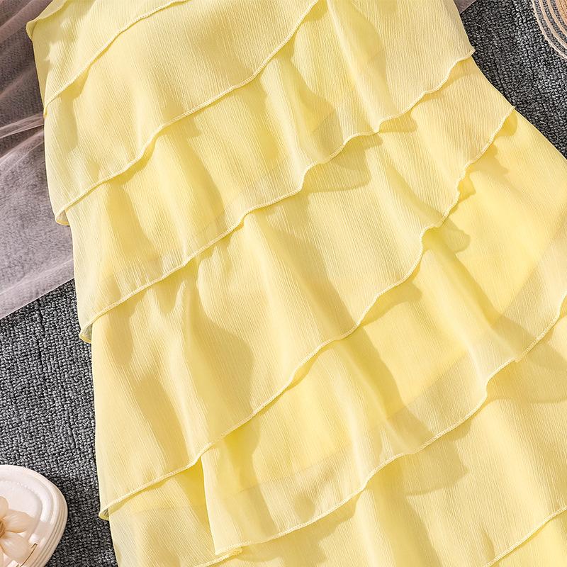 Girls' Fashionable Yellow Spaghetti-Strap Dress: Spring/Summer Children's Beach Vacation-Style Dress