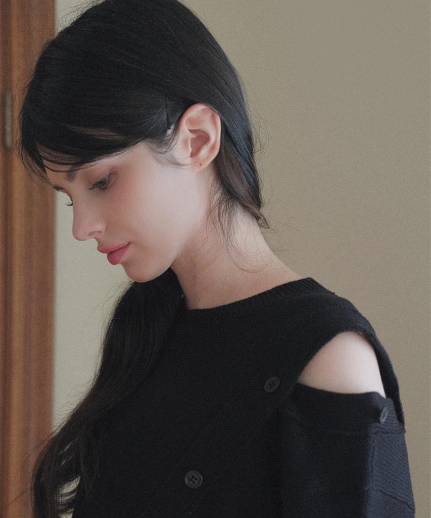 KOOLKITTEN Diagonal Whisper Shoulder Knit