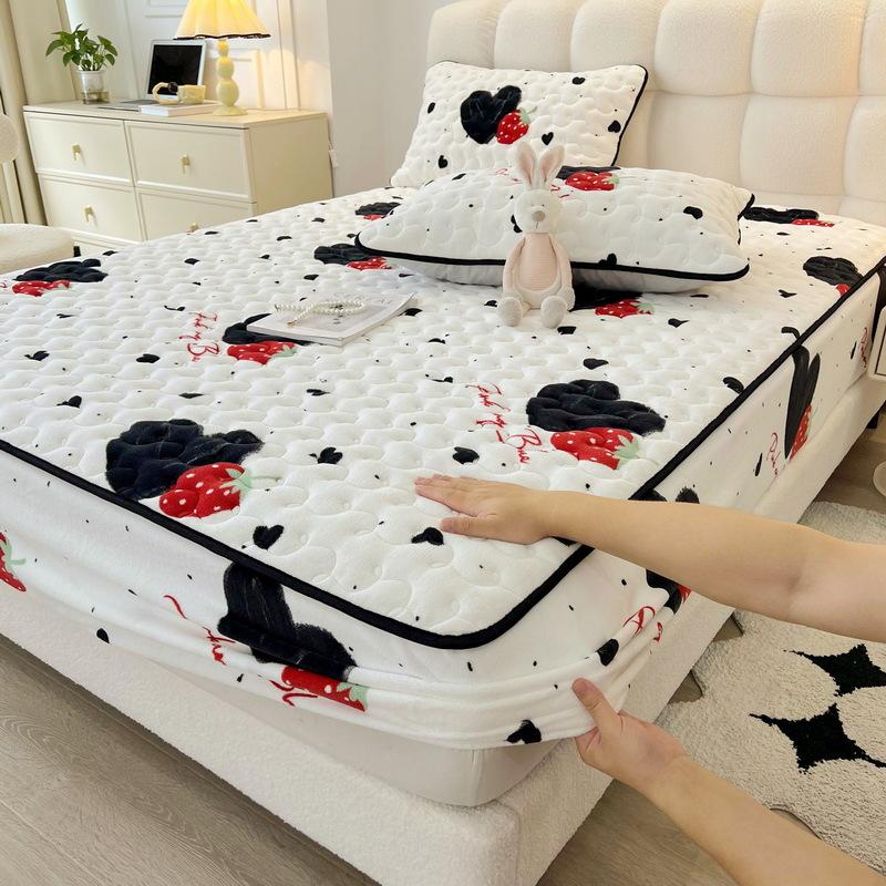 New Soybean Antibacterial Class a Milk Fiber Fitted Sheet Quilted Bedspread Non-Slip Household Dustproof Protective Cover Thickened Mattress