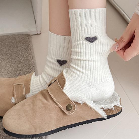 Women's Heart Pattern Mid Calf Crew Socks Ribbed Knit Boot Socks Fall Casual Soft Cozy Socks for Women Girls