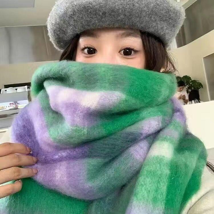 Женский толстый клетчатый шарф из пряжи — универсальный, теплый, в студенческом стиле для осени/зимы