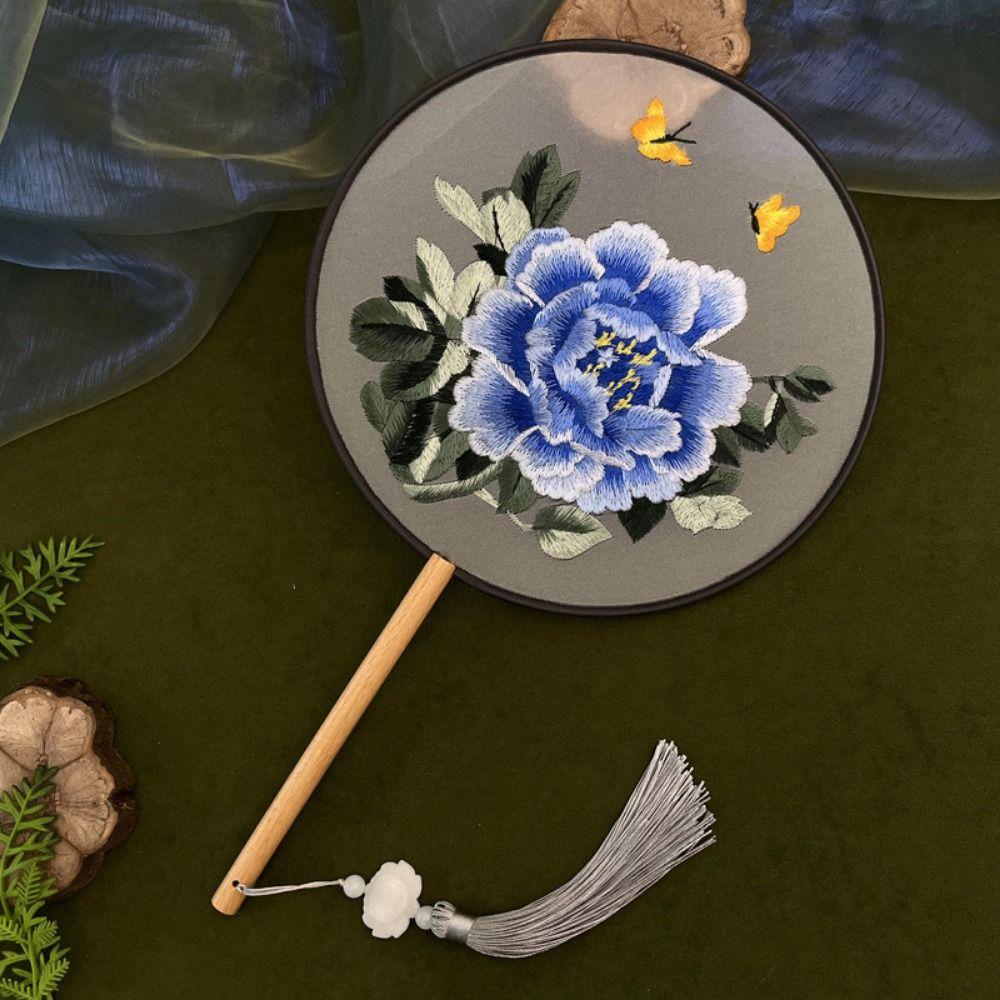 Chinese Style Embroidered Round Fan Wooden Handle Hanfu Tuan Fan  for Home Decoration