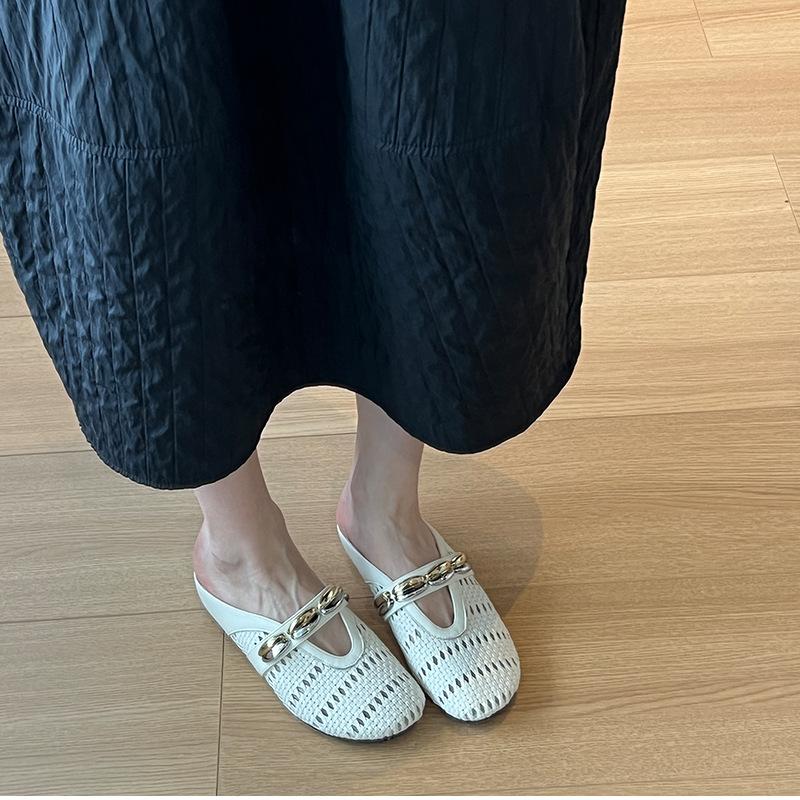 Summer bag head flat-bottomed slippers women's new retro woven hollow light luxury low-heeled slippers with sandals women