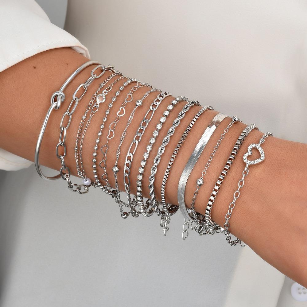 15Pcs Set Multi-Layer Hollowed-out Heart Bracelet Set for Women Stackable Figaro Herringbone Crystal Bangles Daily Wear Jewelry