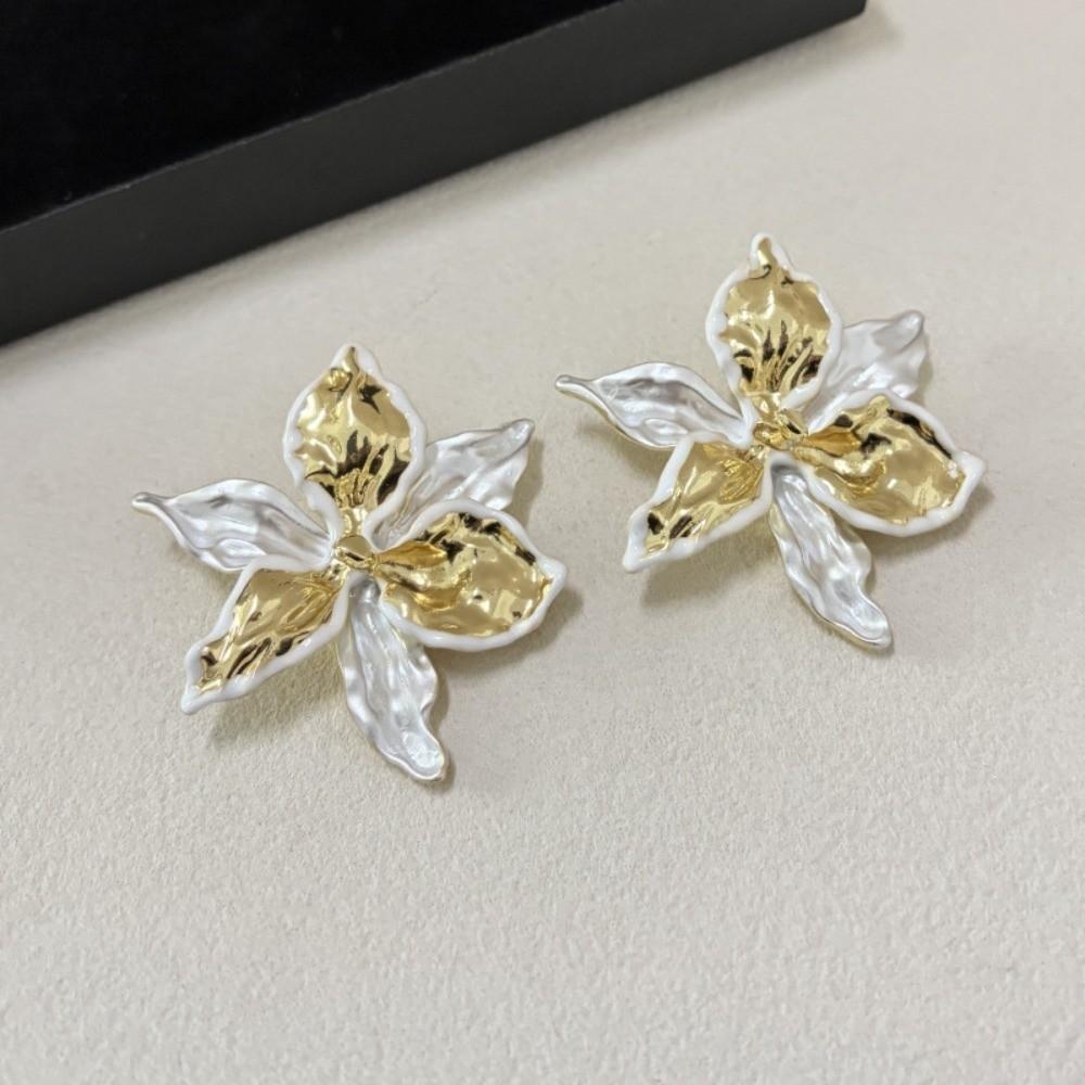 1 pair Luxury Enamel Iris Earrings Zinc Zinc Alloy Metal Flower Ear Studs Golden and Silver Earrings Banquet