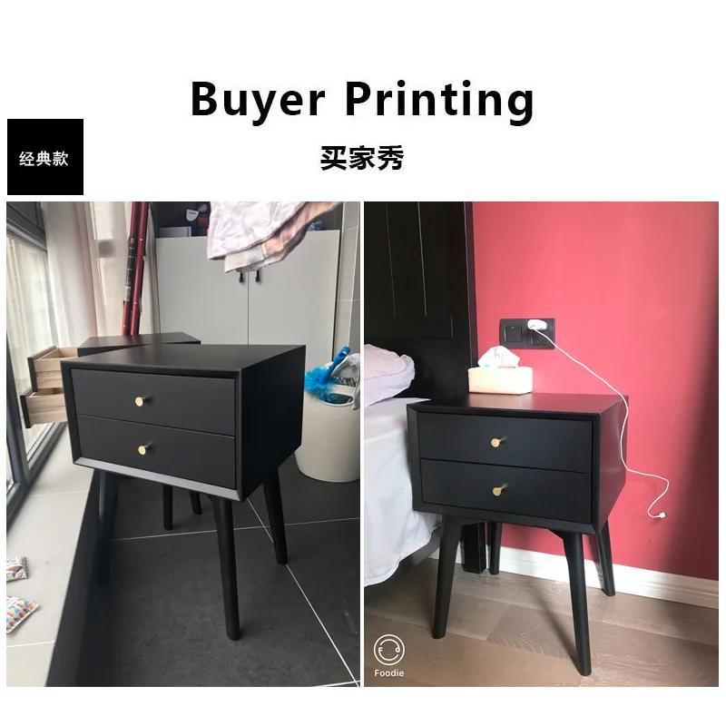 Прикроватный столик из массива дерева, спальня в скандинавском стиле, небольшая квартира, простая, современная, креативная, узкая тумбочка для хранения вещей