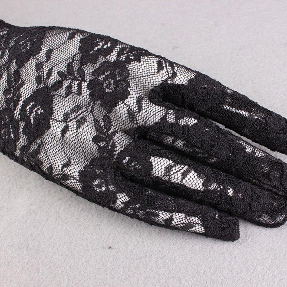Elegant Short Sunscreen Gloves Thin Hollow-Out Mittens Fashion Party Gloves For Women Female