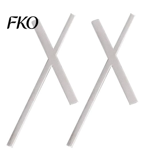 Stable Buckle Brooch 2Pcs Men Suit Brooch, X-Shaped Lapel Pin with Safety Pin, Zinc Double-bar Crossed Alloy Electroplated Metal Badge for