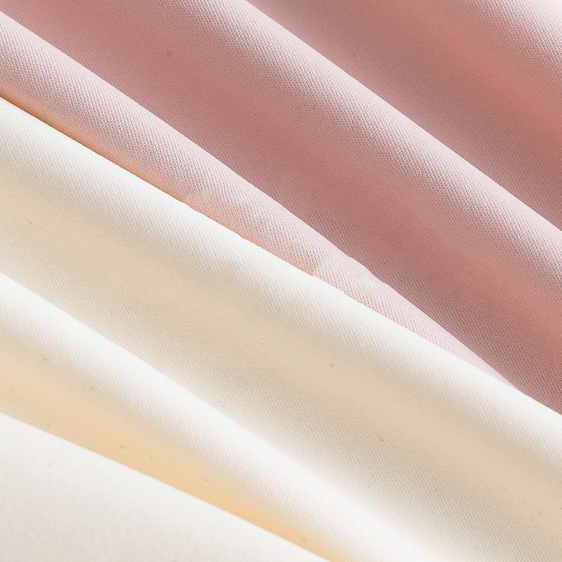 Ice Silk Underwear for Women Fresh Summer Love Traceless Cute Mid Waist Lifting Hip Pants Summer Cool Antibacterial Triangle Pants