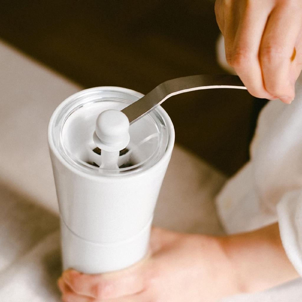 Hario Керамическая кофемолка молотый кофе 30 г белый Arita Ware Simple S-CCG-2-W