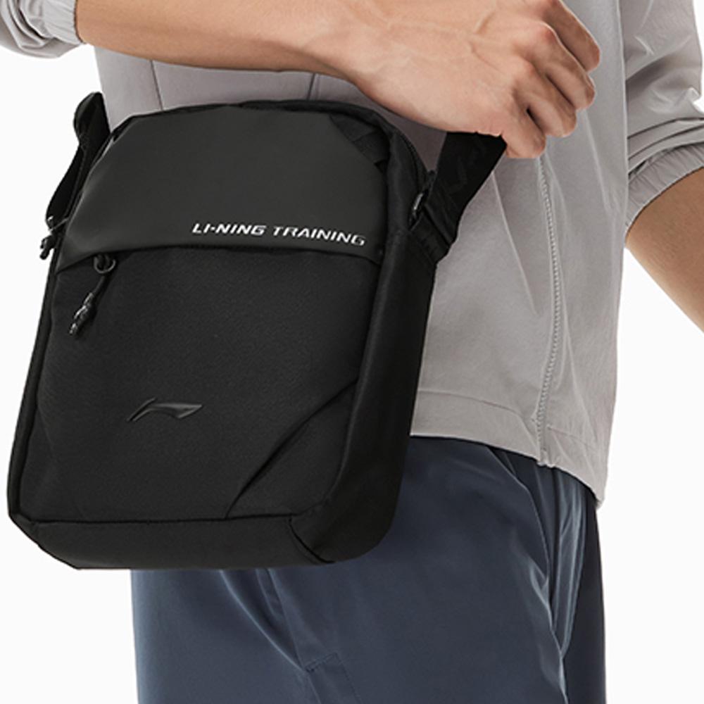 Li-Ning Fitness Series Brand Logo Letter Zipper Polyester Crossbody Bag Unisex bags Black ABDW263-1