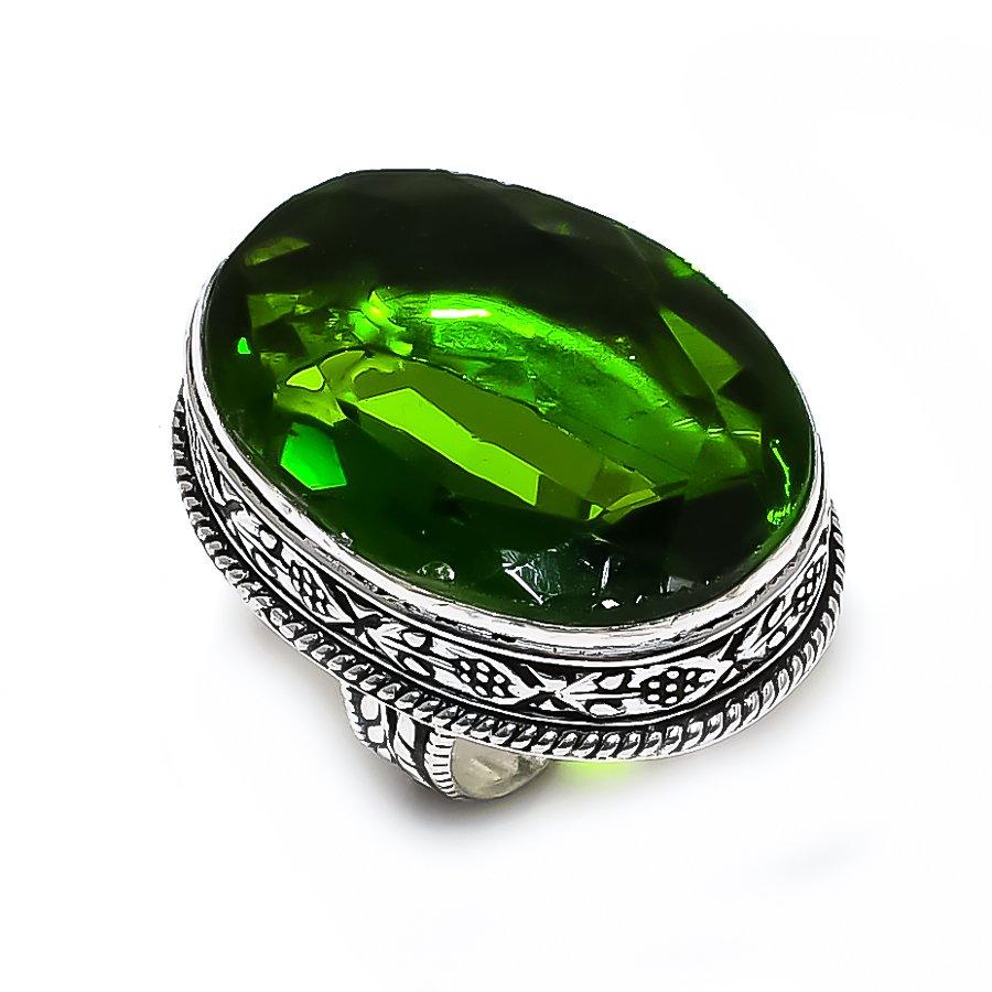 Peridot Gemstone 925 Steling Silver Jewelry Ring Size 7.5