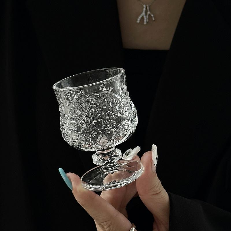 6pcs Creative Wine Glass Set Engraved Cup Mini Cups Butterfly Pattern Cups Drinkware Transparent Home Accessories Wedding Gifts