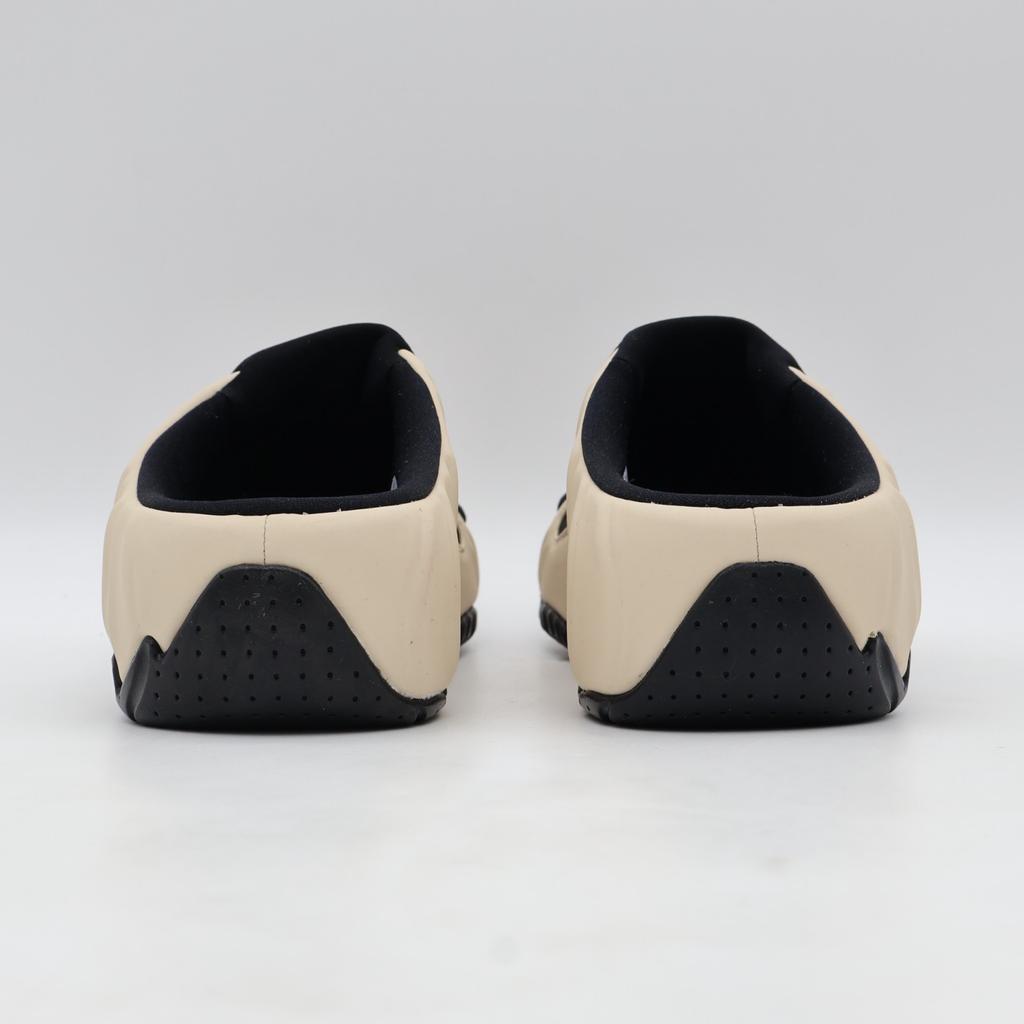 HF6881-100 Nike Clogposite Песочный Дрифт и Черный (Мужской)