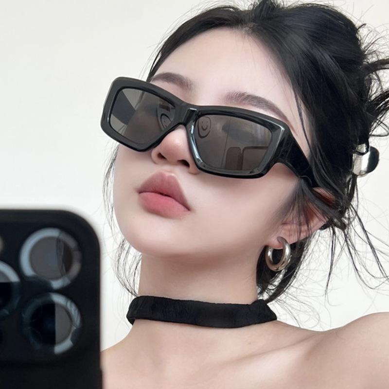Модные солнцезащитные очки Y2K для женщин, трендовые, защита UV400, женские солнцезащитные очки, солнцезащитные очки для активного отдыха
