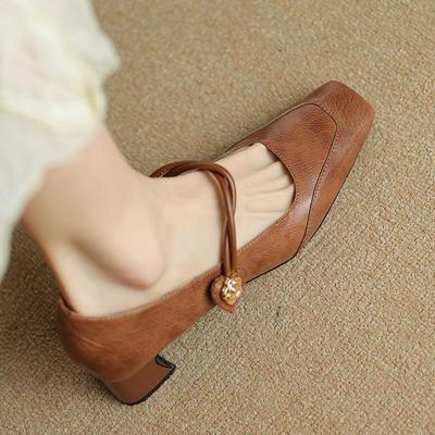 Осенне-летняя обувь из овечьей кожи с квадратным носком на среднем каблуке, офисные женские туфли Мэри Джейн с металлическими цветами и цветами, женские туфли-лодочки на мелкой подошве