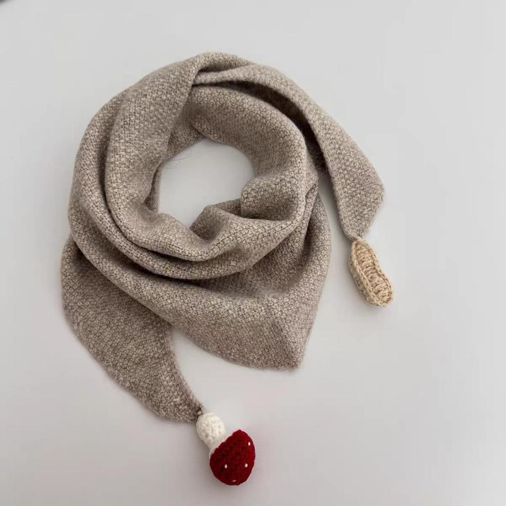 Children's scarf Neck protection scarf Baby scarf Men's and women's knitted baby wool Children's warm autumn and winter triangular scarf