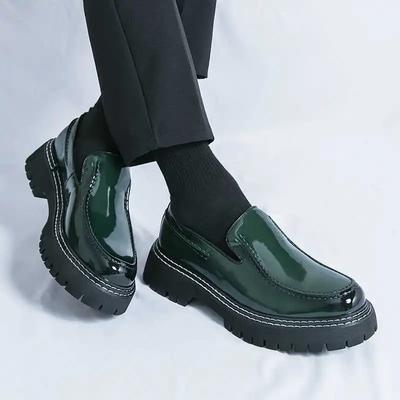 Натуральная кожа Нескользящие Женские Ботинки Хаки Студенческая обувь Черные Кроссовки с высоким верхом Спортивные Дождливые Высококлассные Классический Характер