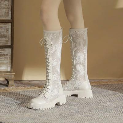 Женские летние сетчатые сапоги тонкая версия 2025 новые сетчатые дышащие белые на толстой подошве универсальные длинные сапоги полые прохладные сапоги