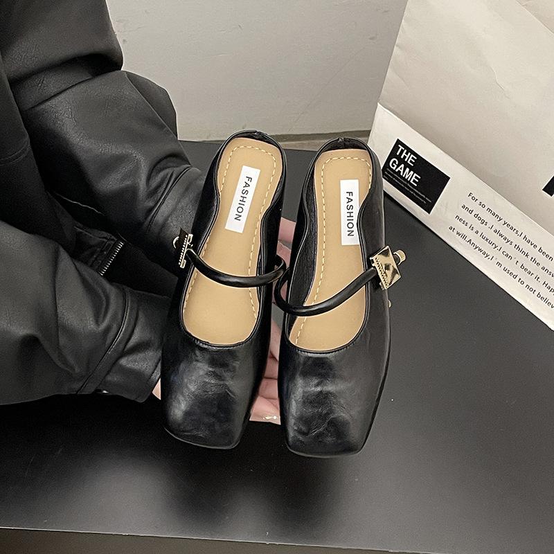 Плоскодонные квадратноголовые тапочки-полушлепанцы для ленивых людей, которые надевают на одну ногу, и носят весенние новые повседневные тапочки-балетки с мягкой подошвой.