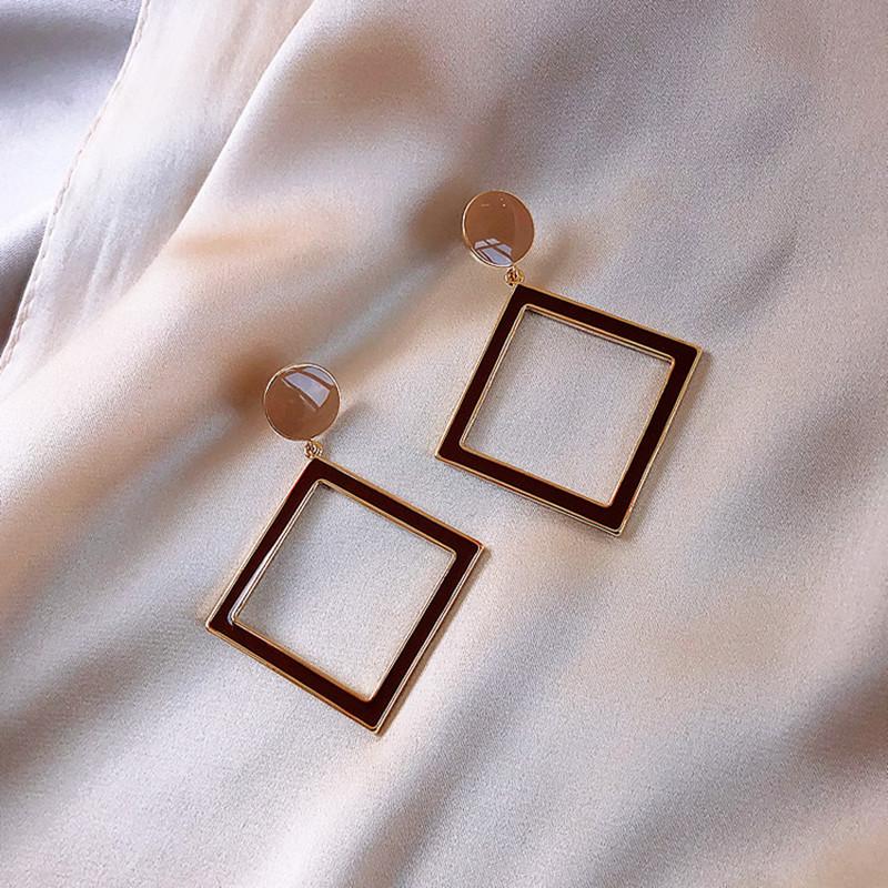 Autumn Winter New Brown Earrings Vintage Matte Drop Earrings for Women Metal Fashion Statement Dangle Earring Trend Jewelry