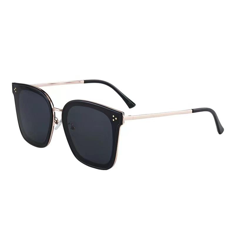 New Arrival Style Sun Glasses for Men Korean Style Large Size Anti-glare Sunglasses Women UV Shielding Travel Use Men Sunglass