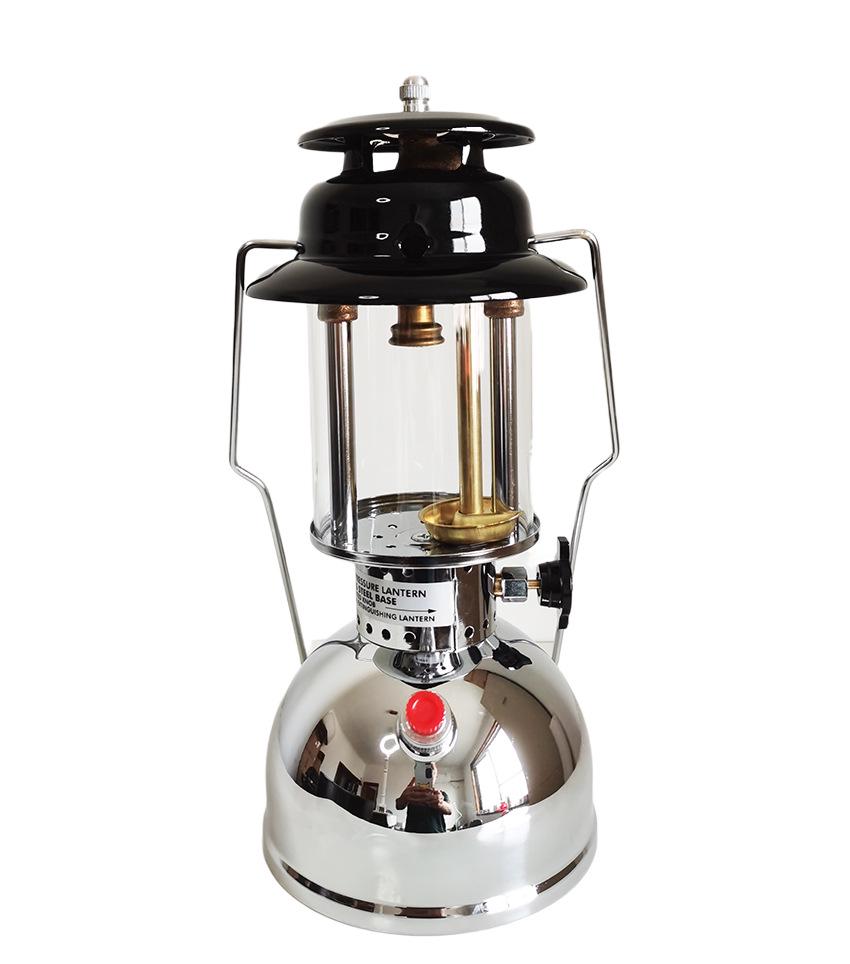 Rust-Proof Vintage Kerosene Camping Lantern with Elegant Design and Bright Light