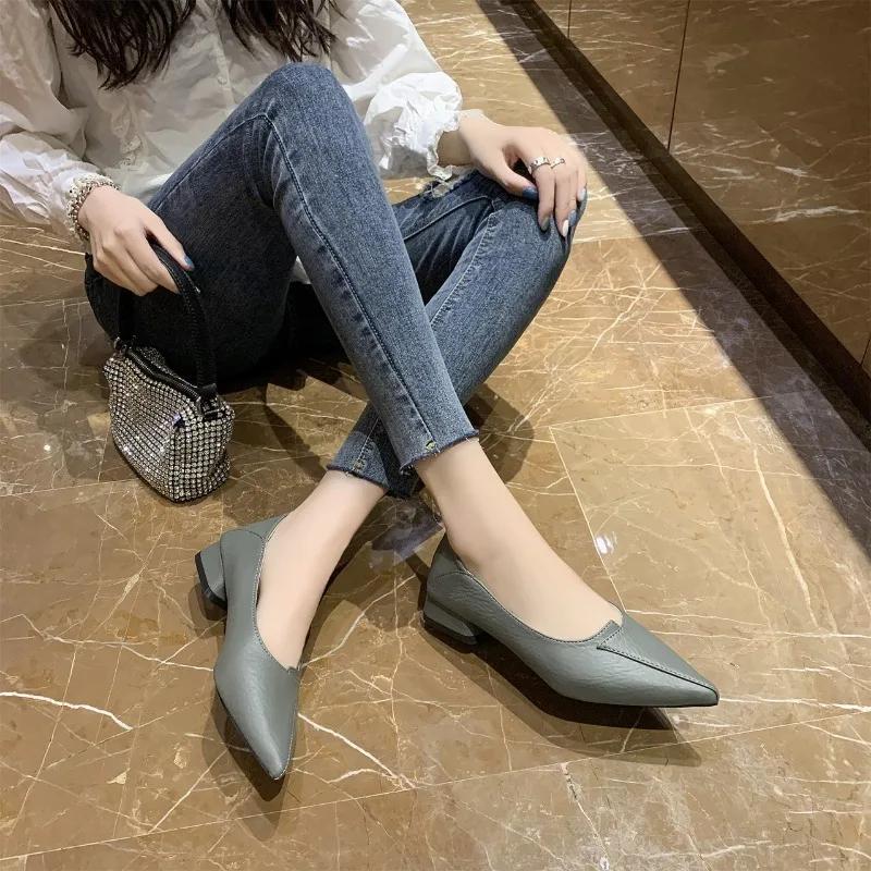2024 Spring and Autumn New Single Shoes Women Low Heel Pointed Toe Shallow Mouth Soft-soled All-match Women's Leather Shoes