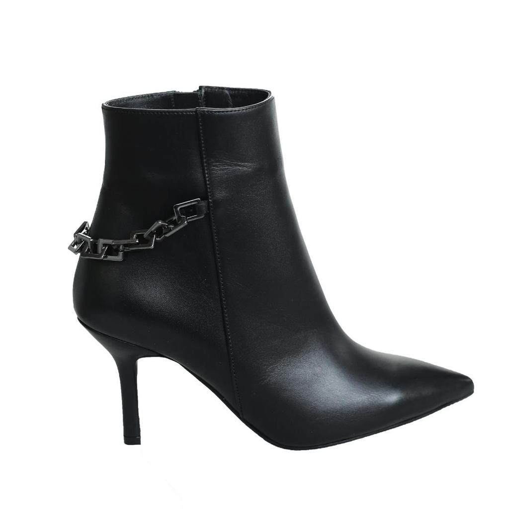 Женские сапоги из натуральной кожи на высоком каблуке