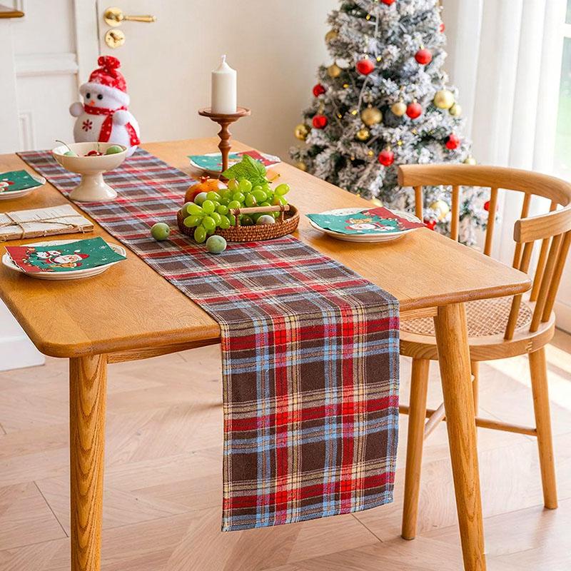 Christmas Tartan Table Runner Green Buffalo Plaid Placemat Xmas Washable Table Decor for Kitchen Dining Parties Holiday Decor